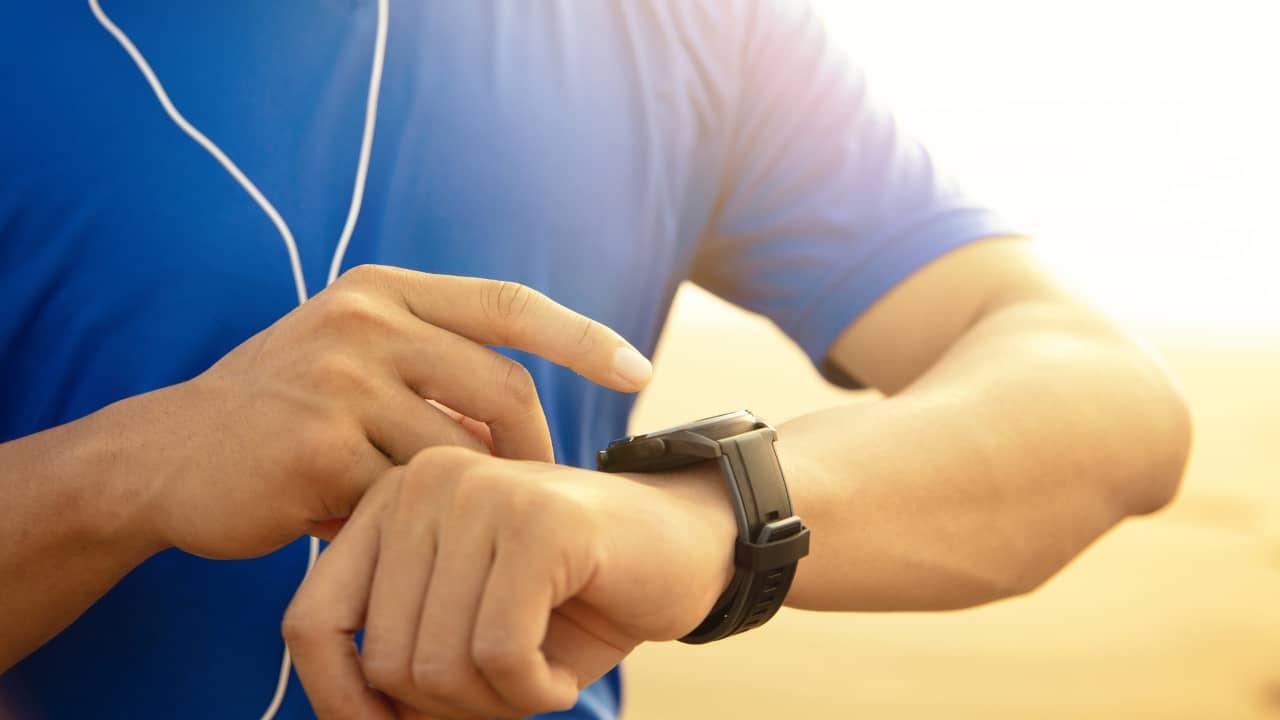 Les meilleurs cardiofréquencemètres et montres GPS pour un bon rapport  qualité-prix