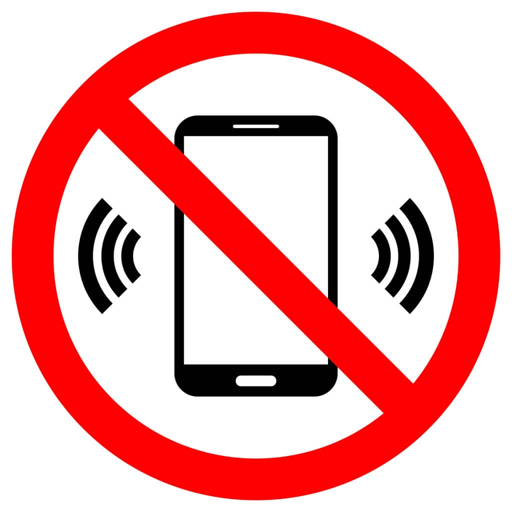 signalétique panneau interdiction de téléphoner