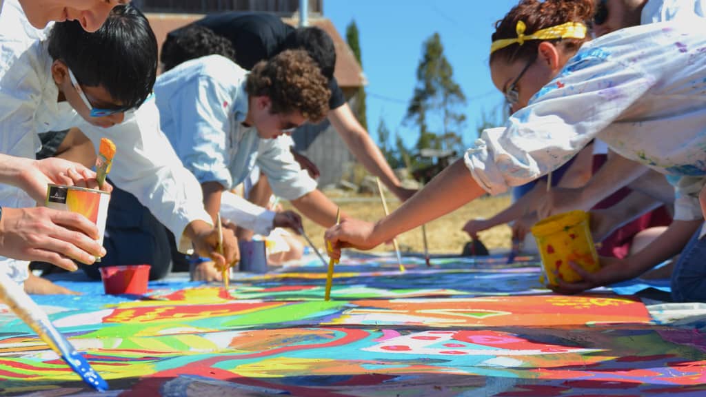 fresque ou peinture collaborative team building