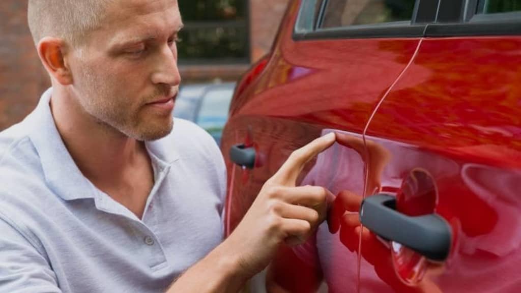 inspecter une voiture d'occasion