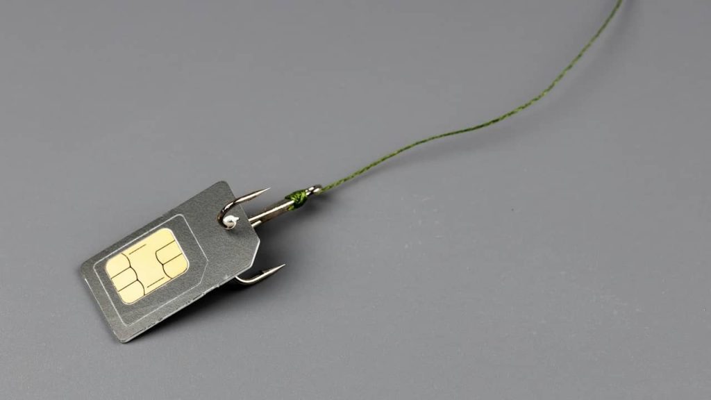 Attaque SIM swap : quelle est cette arnaque et comment s’en protéger ? SIM swap