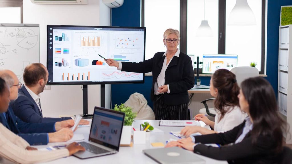 femme presentation entreprise