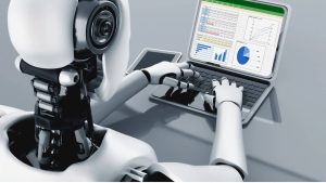 Comment choisir un robo-advisor ou robot conseiller financier ? Critères et conseils