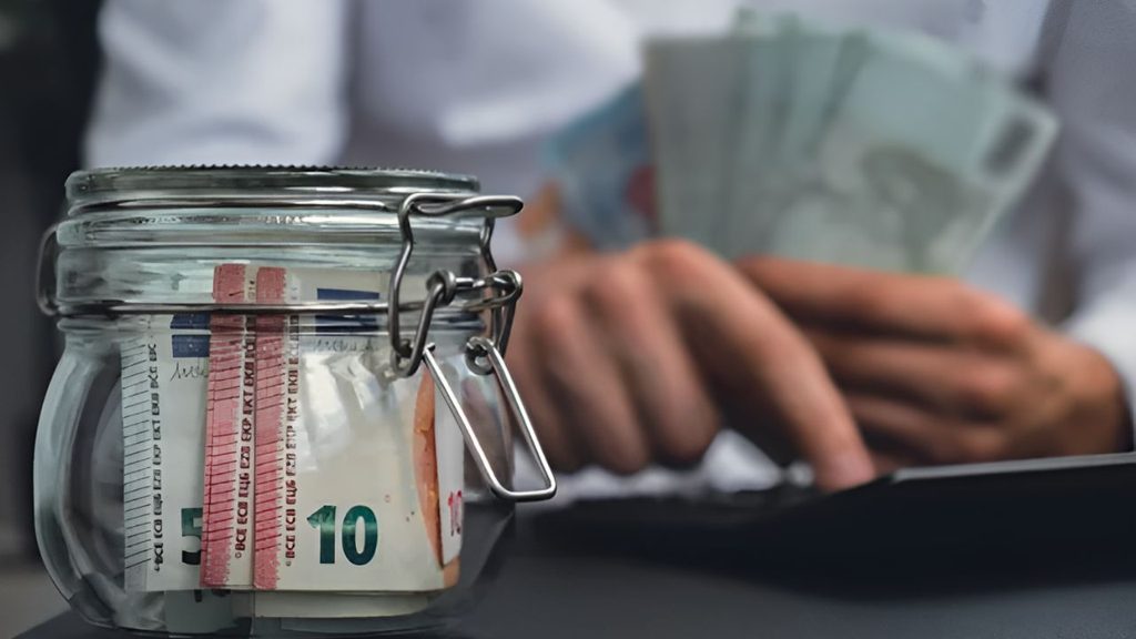 Comment bien investir 100 000 € ? Top 8 des meilleurs placements Comment bien investir 100 000 € ? Top 8 des meilleurs placements