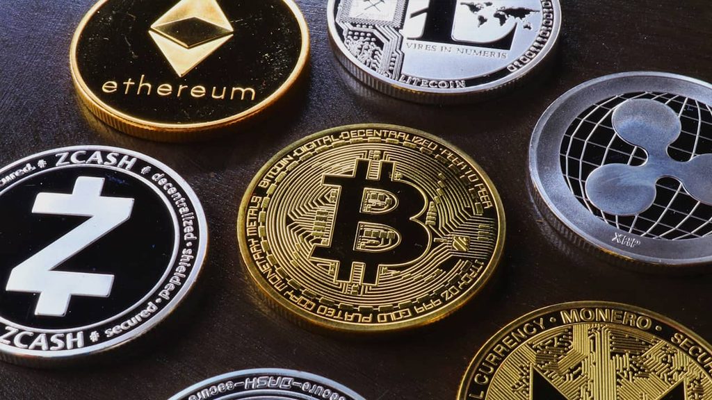 Pièces de cryptomonnaies : laquelle accepter en entreprise ?